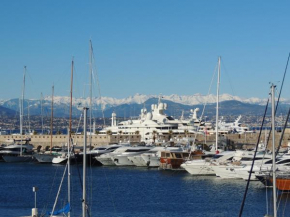  studio vieil antibes plage  Антиб